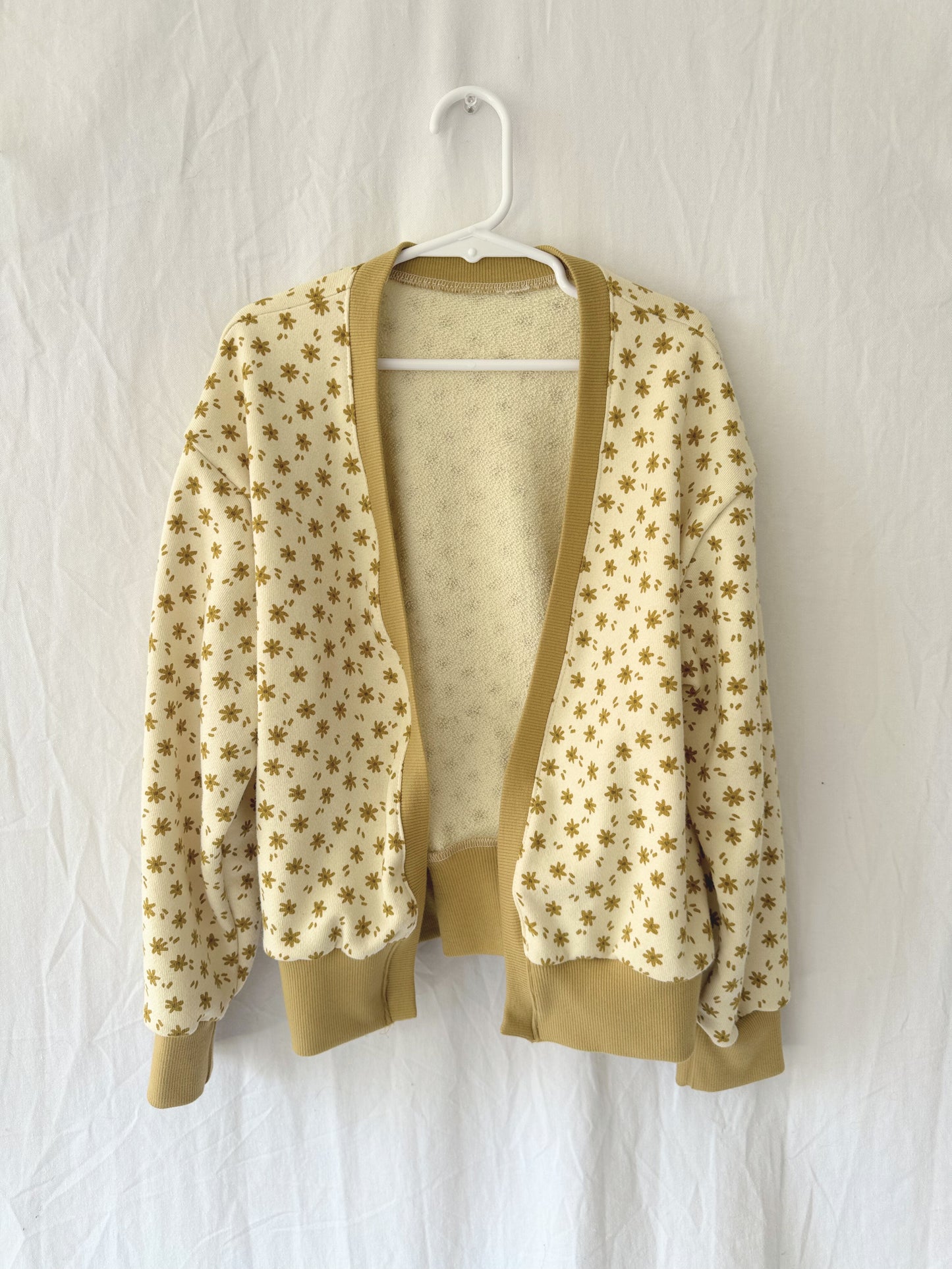 Oversized Cardigan 6/7Y